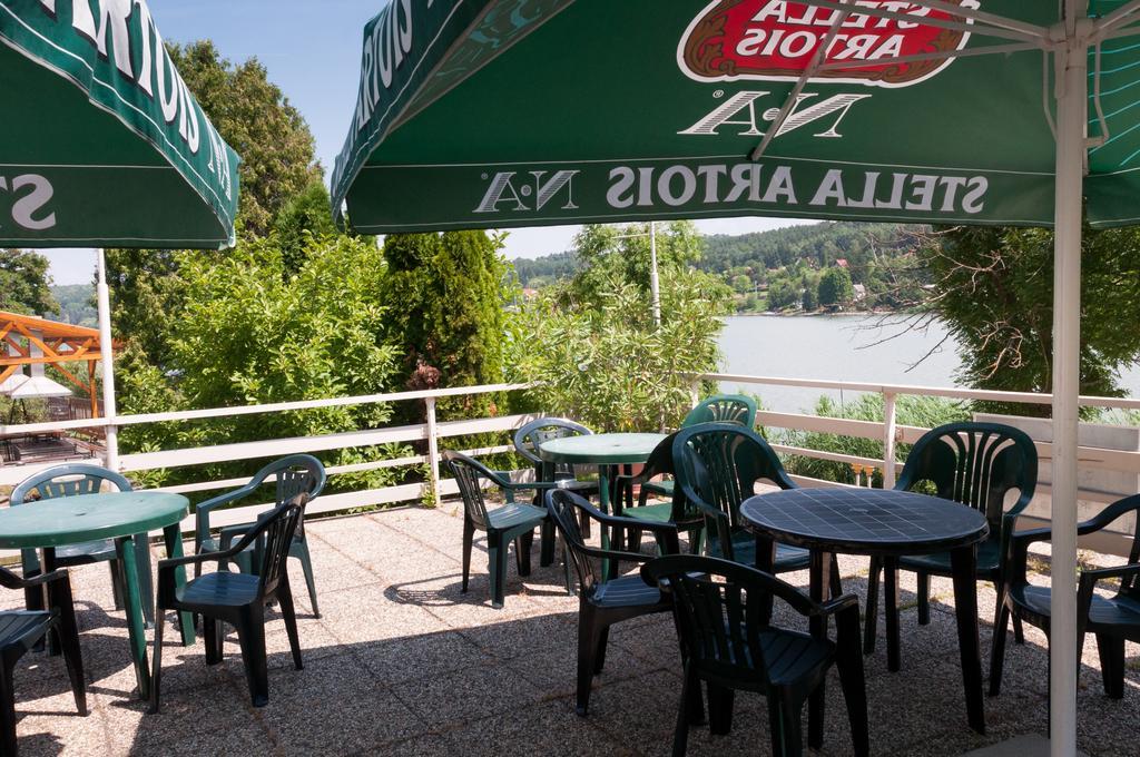 Laterum Motel Orfű Eksteriør bilde